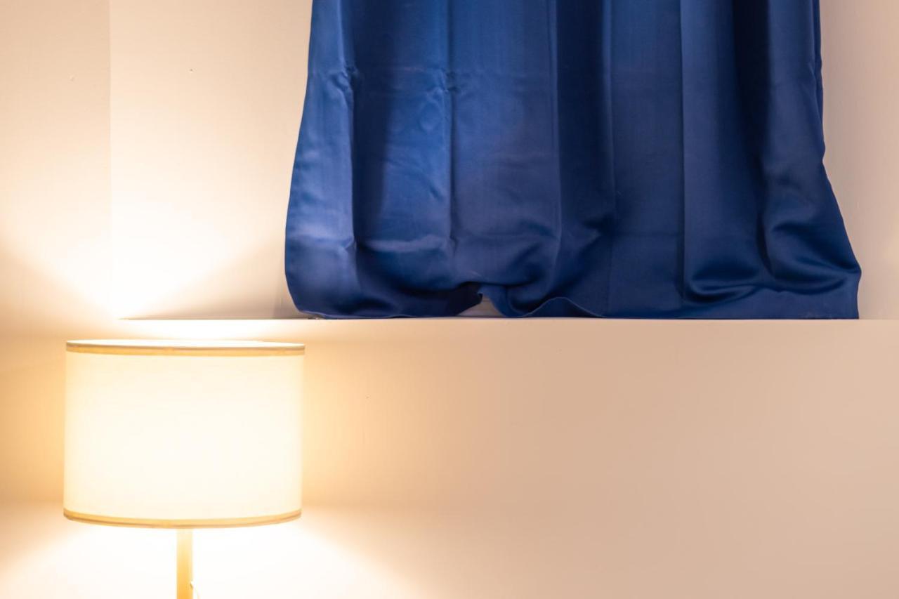 Appartement Coeur De Ville - Au Calme - Wifi - Four, Lave-Seche Linge Pau Luaran gambar